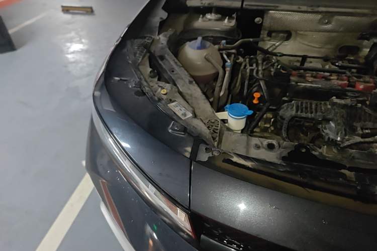 Used EXEED Zhuifeng 2023 1.6T DCT Chufengqi Edition Engine Bay Right