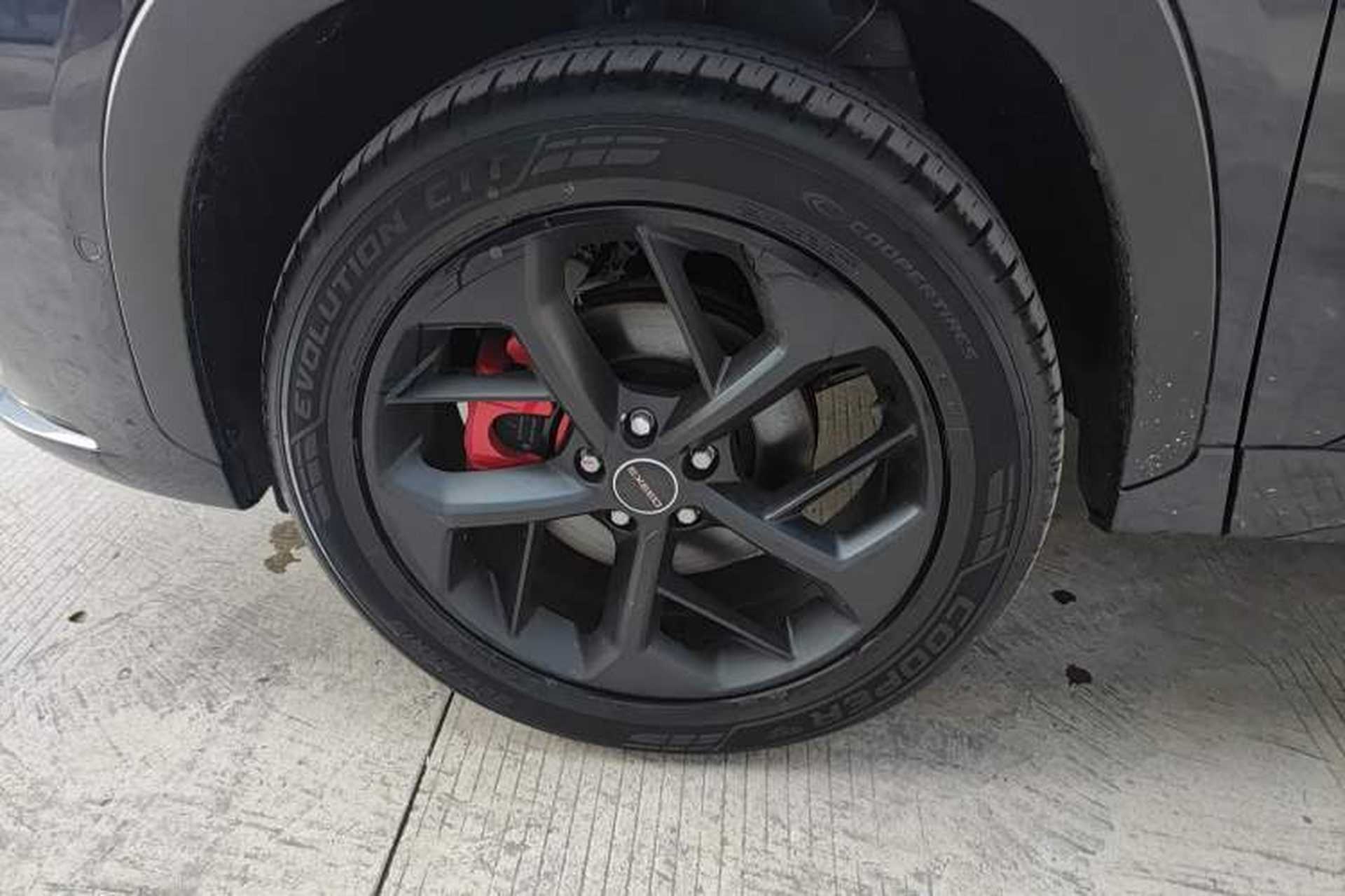 Used EXEED Zhuifeng 2023 2.0T DCT Wind-Blown Edition Left Front Wheel Hub