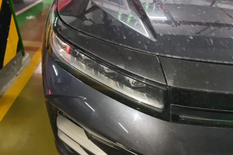 Used EXEED Zhuifeng 2023 1.5T CVT Yufeng Xing Edition Right Front Headlight