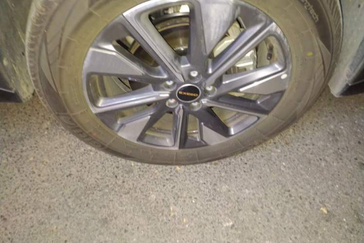 Used EXEED Zhuifeng 2023 1.5T CVT Yufeng Xing Edition Right Front Wheel Hub