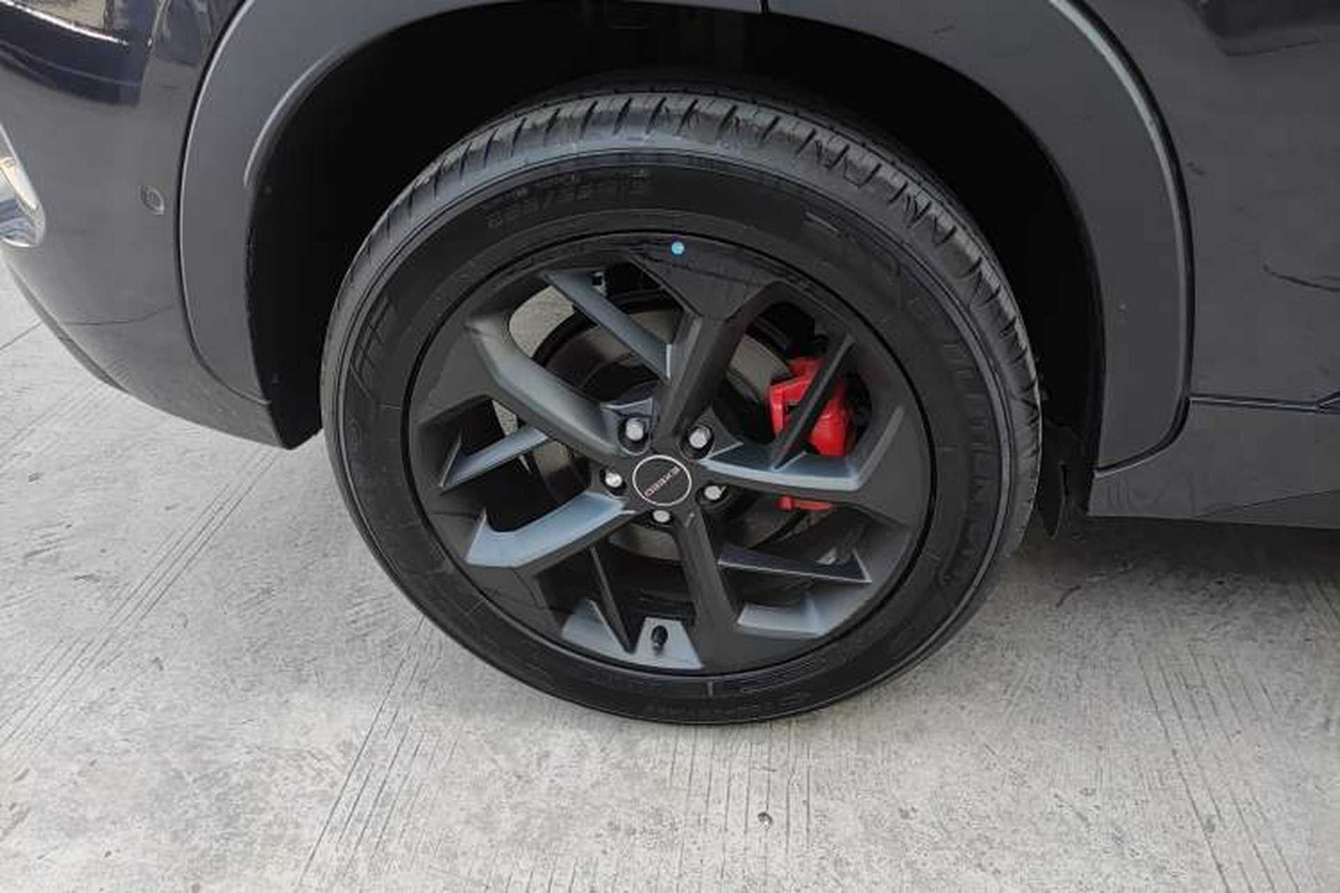 Used EXEED Zhuifeng 2023 2.0T DCT Wind-Blown Edition Right Rear Wheel Hub