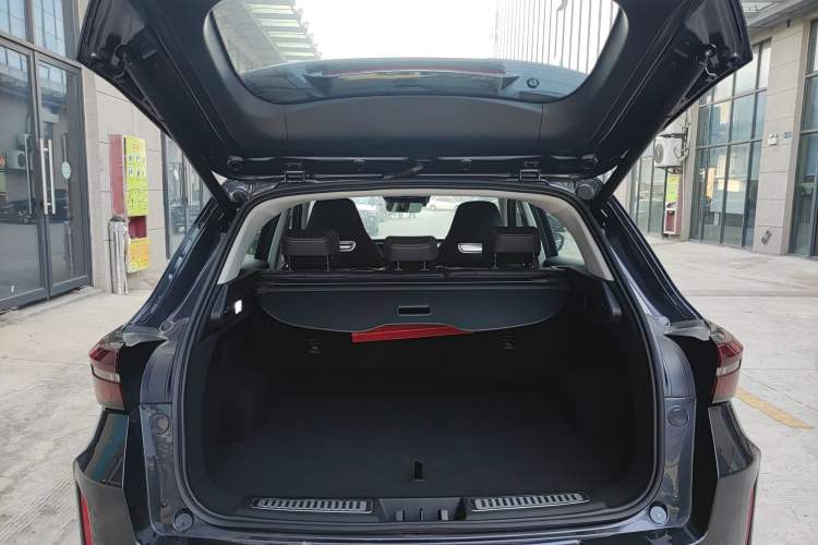 Used EXEED Zhuifeng 2023 2.0T DCT Wind-Blown Edition Trunk
