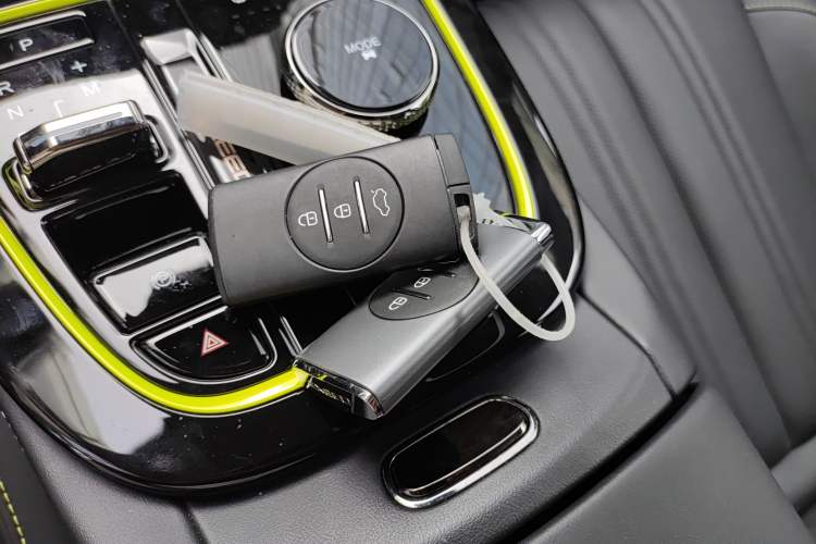 Used EXEED Zhuifeng 2023 2.0T DCT Wind-Blown Edition Vehicle Key