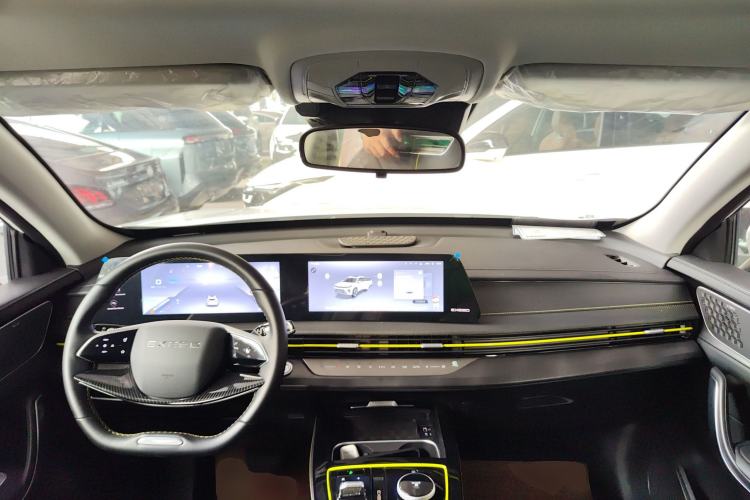 Used EXEED Zhuifeng 2023 1.6T DCT Chufengqi Edition Center Console