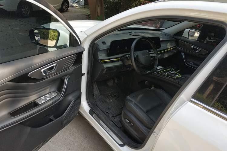 Used EXEED Zhuifeng 2023 1.5T CVT Yufeng Xing Edition Driver Seat