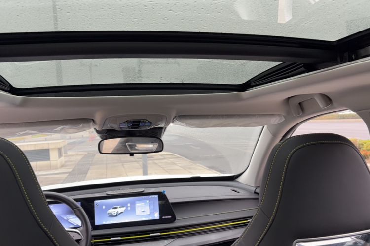 Used EXEED Zhuifeng 2023 1.6T DCT Chufengqi Edition Headliner