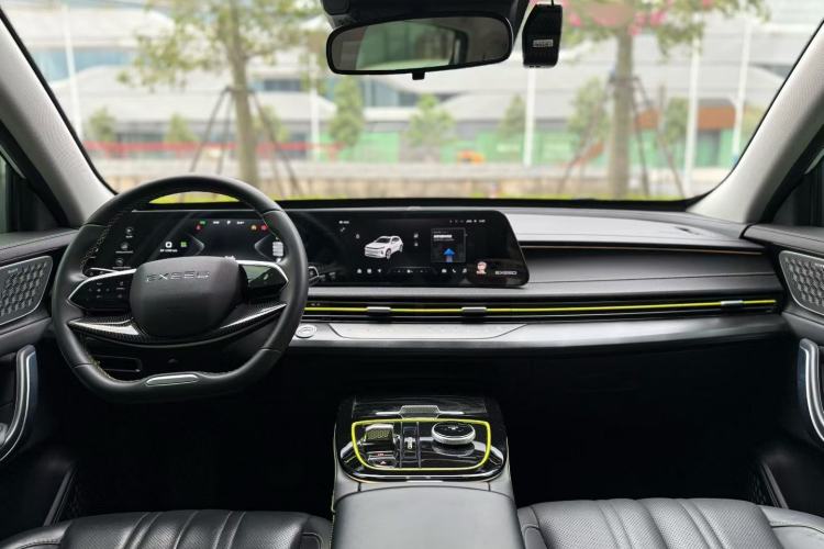 Used EXEED Zhuifeng 2023 1.6T DCT Chufengqi Edition Interior 3