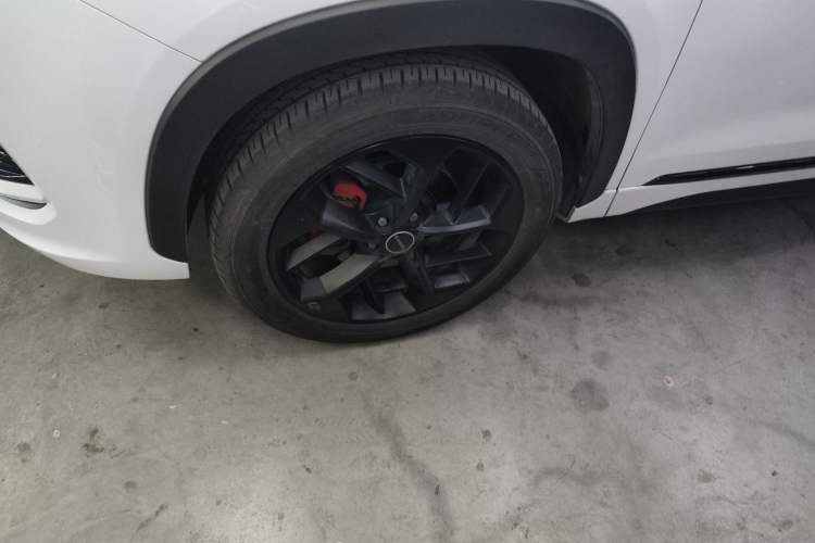 Used EXEED Zhuifeng 2023 1.6T DCT Chufengqi Edition Left Front Wheel Hub