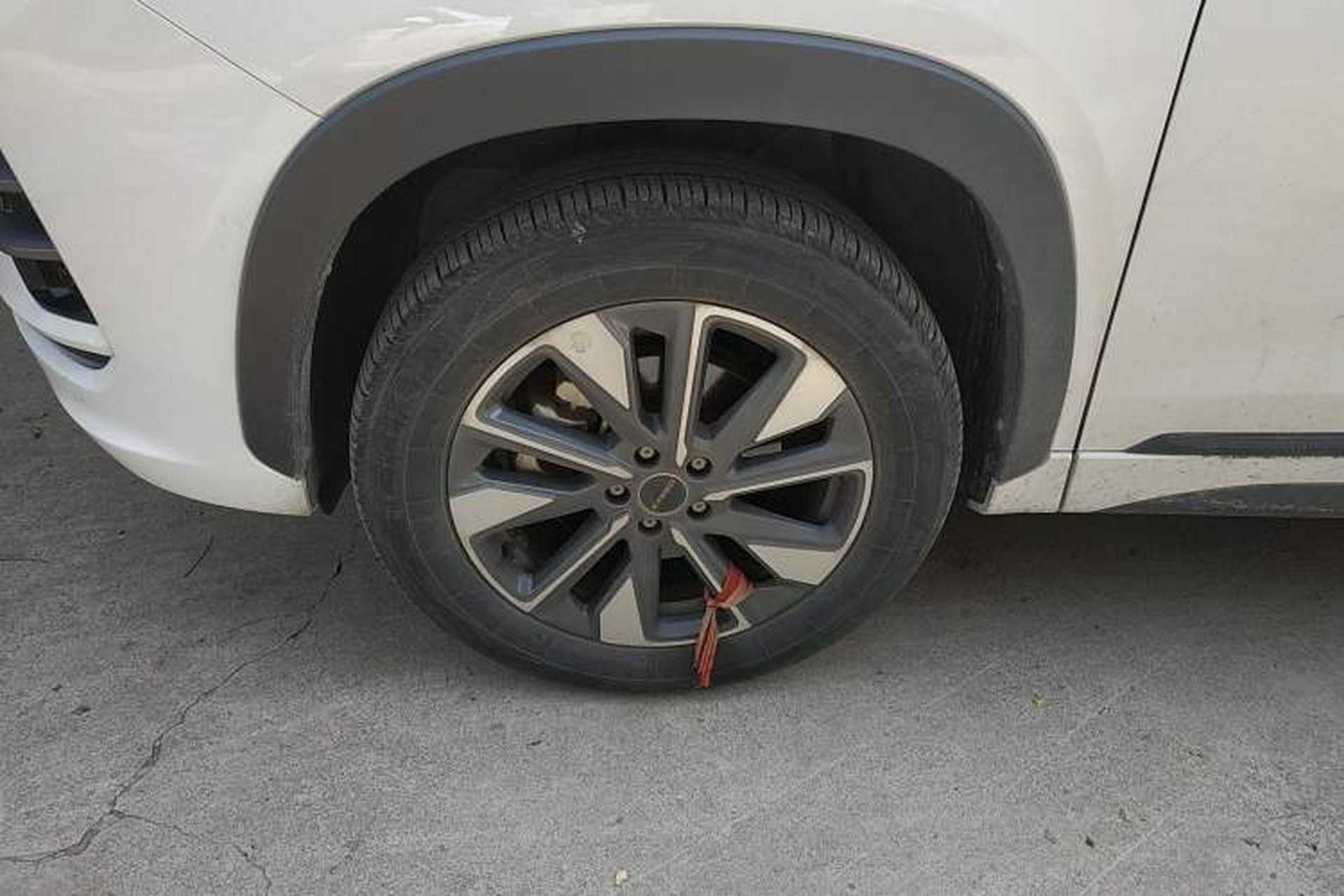 Used EXEED Zhuifeng 2023 1.5T CVT Yufeng Xing Edition Left Front Wheel Hub