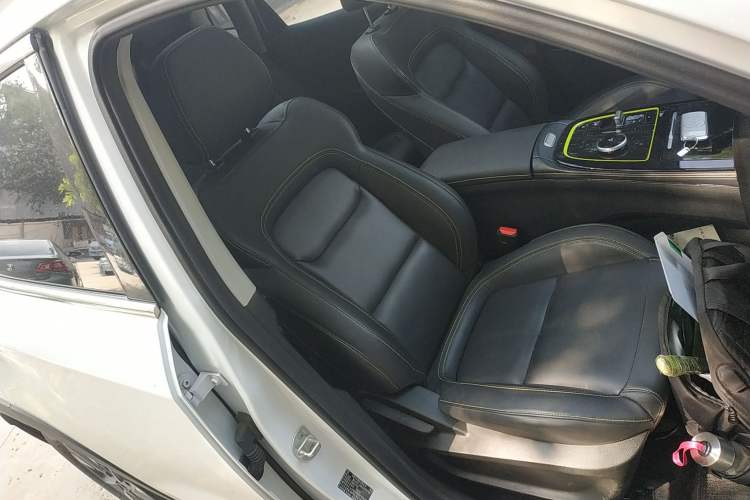 Used EXEED Zhuifeng 2023 1.5T CVT Yufeng Xing Edition Right Front Seat