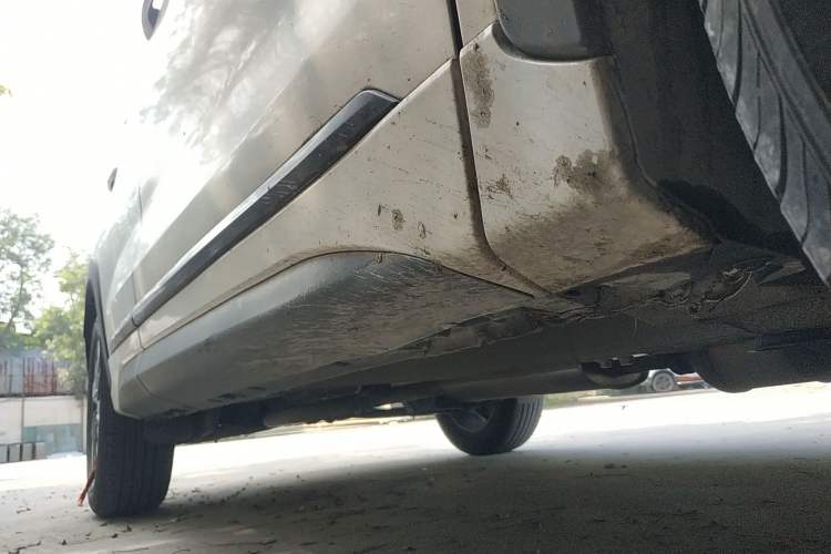 Used EXEED Zhuifeng 2023 1.5T CVT Yufeng Xing Edition Right Side Sill