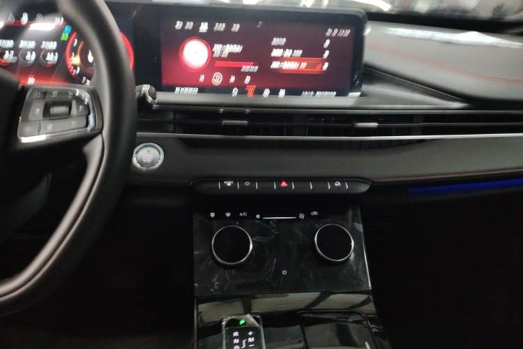 Used EXEED Zhuifeng 2024 1.5T CVT Swift Edition Audio And AC Panel