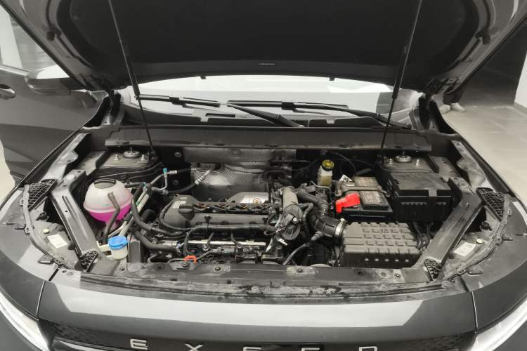 Used EXEED Zhuifeng 2024 1.5T CVT Swift Edition Engine Bay