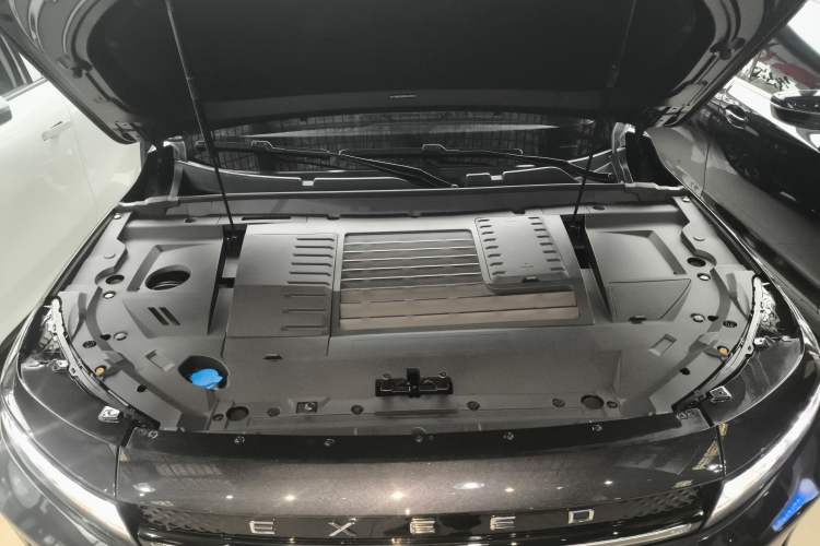 Used EXEED Zhuifeng 2024 1.5T CVT Swift Edition Engine Bay