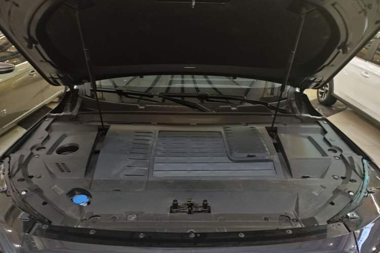 Used EXEED Zhuifeng 2024 1.5T CVT Swift Edition Engine Bay