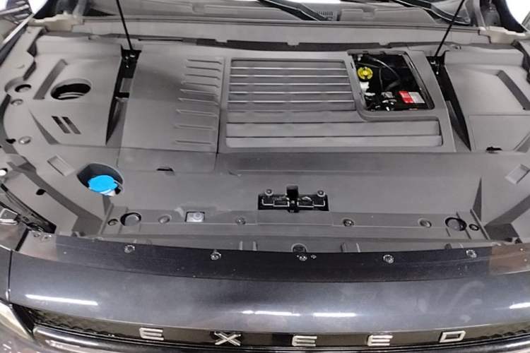 Used EXEED Zhuifeng 2024 1.5T CVT Swift Edition Engine Bay