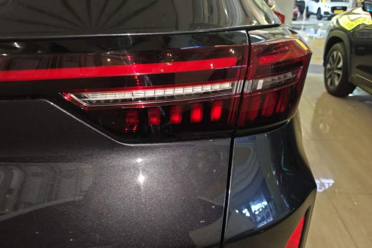 Used EXEED Zhuifeng 2024 1.5T CVT Swift Edition Exterior 3