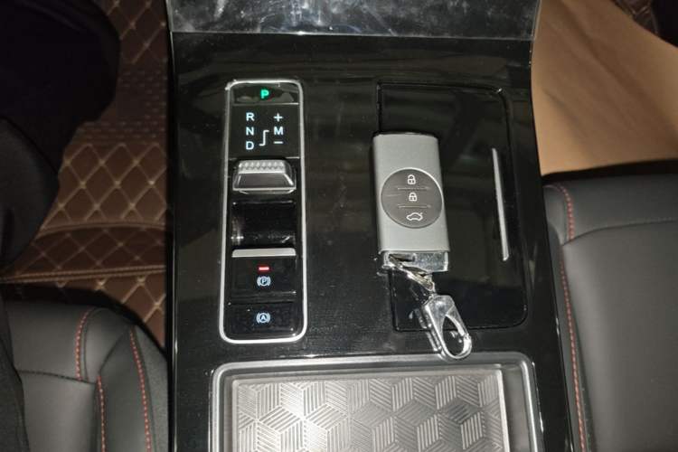 Used EXEED Zhuifeng 2024 1.5T CVT Swift Edition Gear Lever
