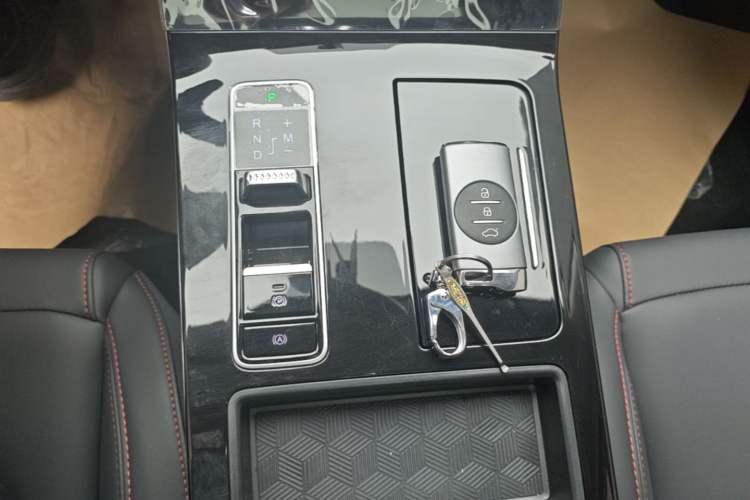 Used EXEED Zhuifeng 2024 1.5T CVT Swift Edition Gear Lever