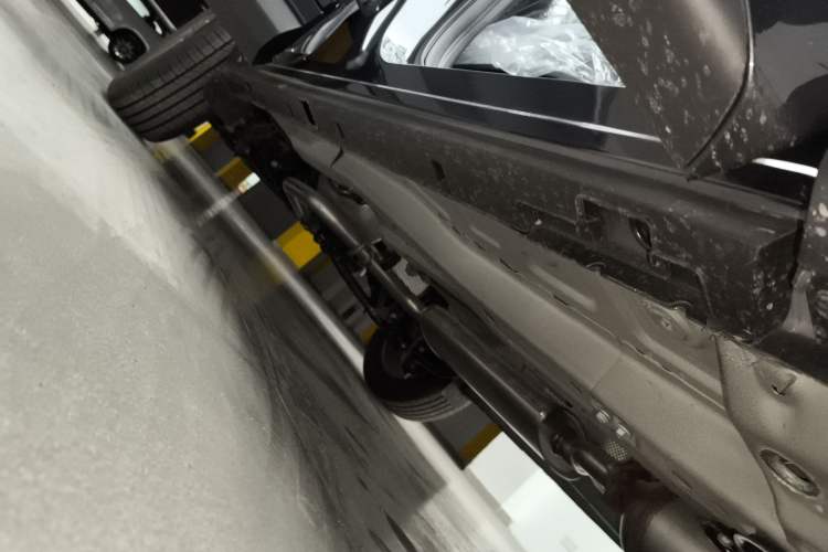 Used EXEED Zhuifeng 2024 1.5T CVT Swift Edition Right Side Sill