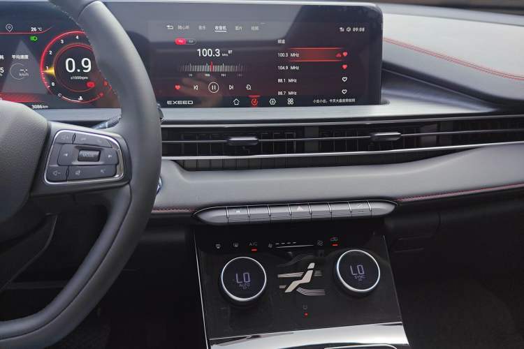 Used EXEED Zhuifeng 2024 1.5T CVT Goodies Peanut Edition Audio And AC Panel
