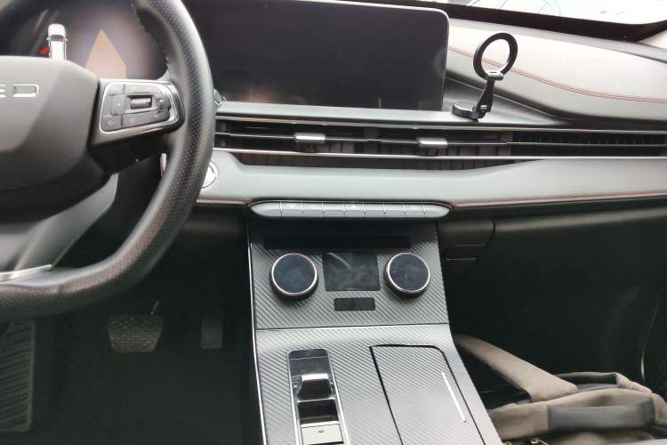 Used EXEED Zhuifeng 2024 1.5T CVT Goodies Peanut Edition Audio And AC Panel