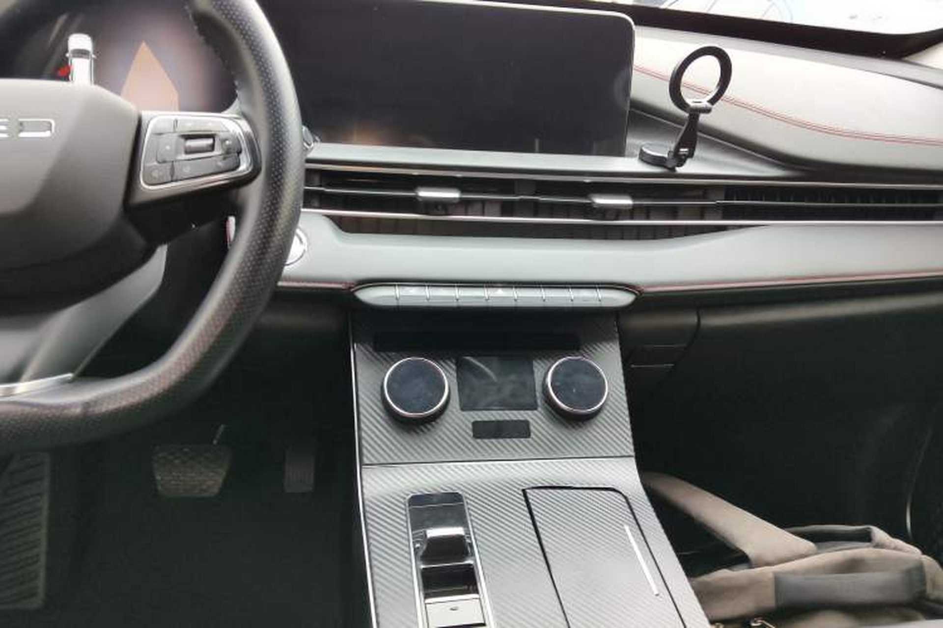 Used EXEED Zhuifeng 2024 1.5T CVT Goodies Peanut Edition Audio And AC Panel