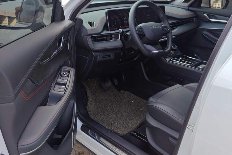 Used EXEED Zhuifeng 2024 1.5T CVT Goodies Peanut Edition Driver Seat