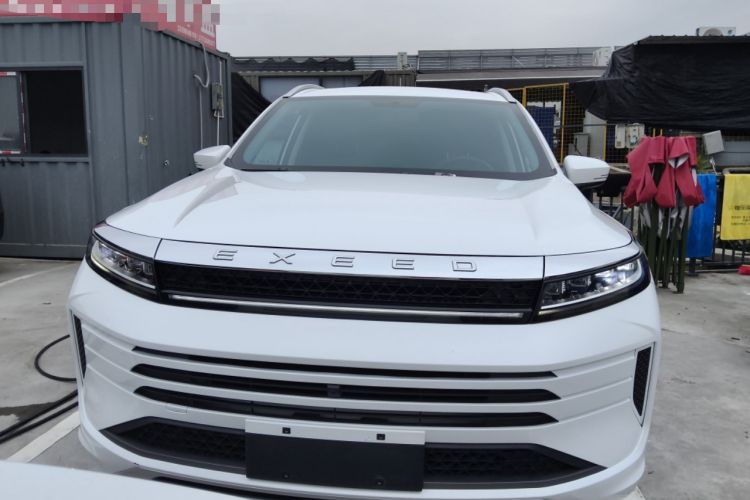 Used EXEED Zhuifeng 2024 1.5T CVT Goodies Peanut Edition Front