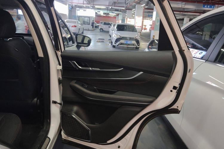 Used EXEED Zhuifeng 2024 1.5T CVT Goodies Peanut Edition Interior 3