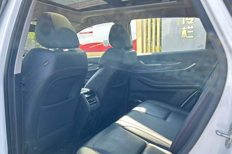Used EXEED Zhuifeng 2024 1.5T CVT Goodies Peanut Edition Interior 7