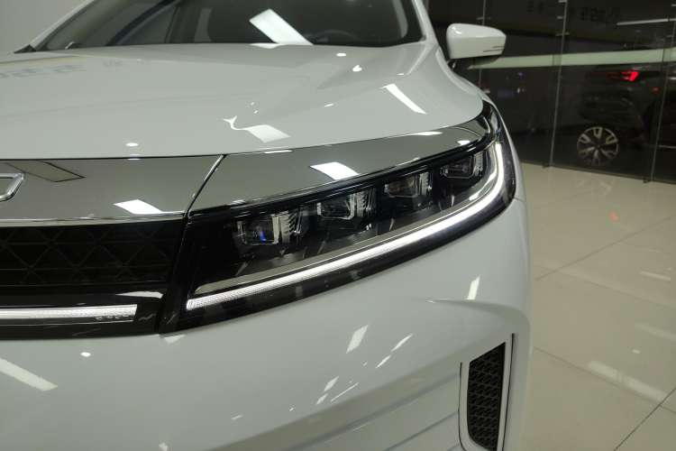 Used EXEED Zhuifeng 2024 1.5T CVT Goodies Peanut Edition Left Front Headlight