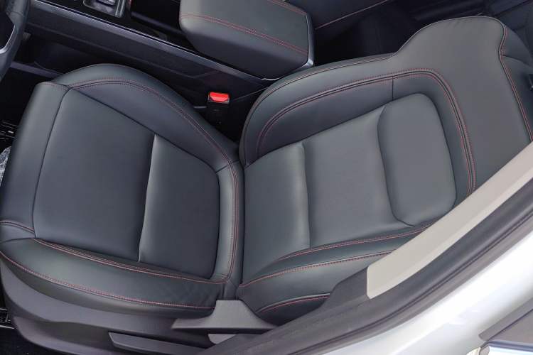 Used EXEED Zhuifeng 2024 1.5T CVT Goodies Peanut Edition Left Front Seat