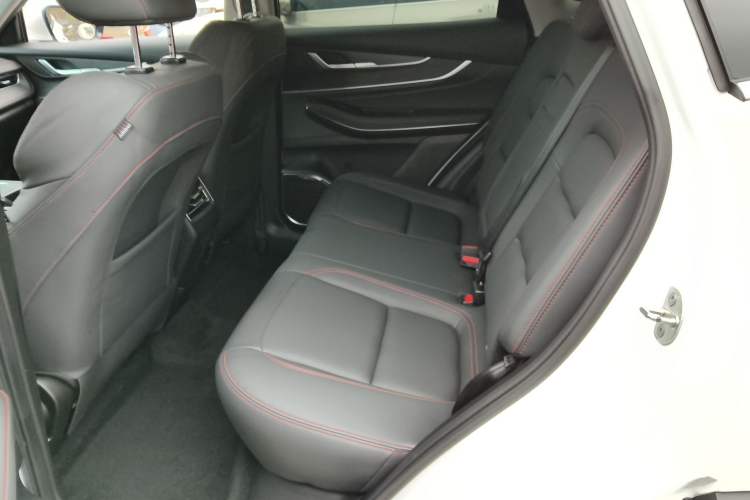 Used EXEED Zhuifeng 2024 1.5T CVT Goodies Peanut Edition Left Rear Seat