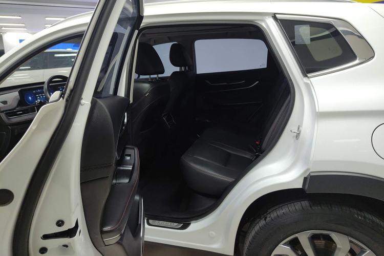 Used EXEED Zhuifeng 2024 1.5T CVT Goodies Peanut Edition Left Rear Seat
