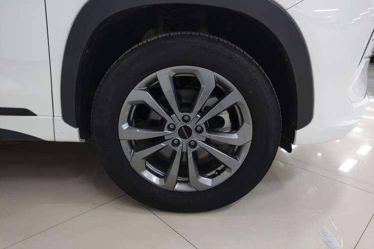 Used EXEED Zhuifeng 2024 1.5T CVT Goodies Peanut Edition Right Front Wheel Hub