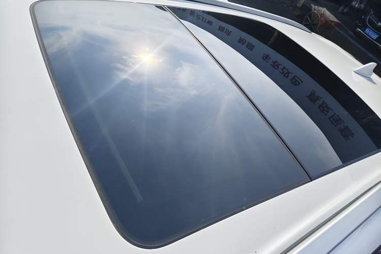 Used EXEED Zhuifeng 2024 1.5T CVT Goodies Peanut Edition Roof