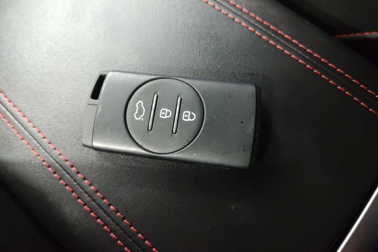 Used EXEED Zhuifeng 2024 1.5T CVT Goodies Peanut Edition Vehicle Key