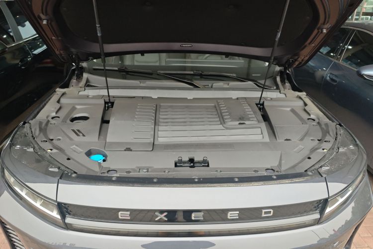 Used EXEED Zhuifeng 2025 1.5T CVT "Good Things Keep Coming" Edition Engine Bay