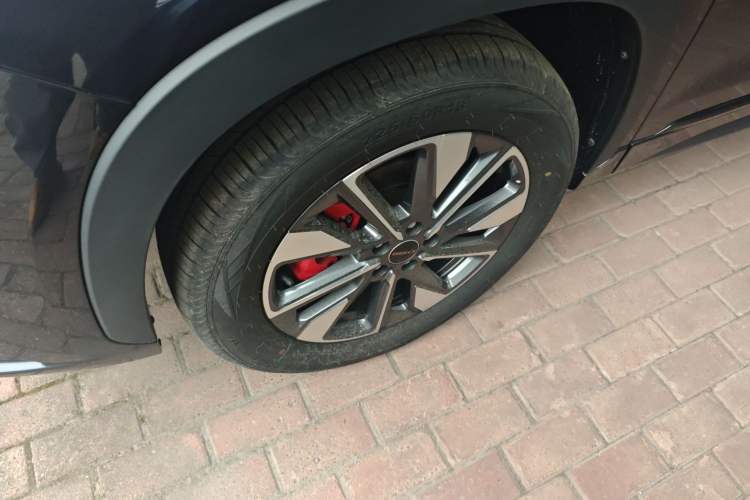 Used EXEED Zhuifeng 2025 1.5T CVT "Good Things Keep Coming" Edition Left Front Wheel Hub