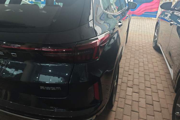 Used EXEED Zhuifeng 2025 1.5T CVT "Good Things Keep Coming" Edition Right Rear Taillight