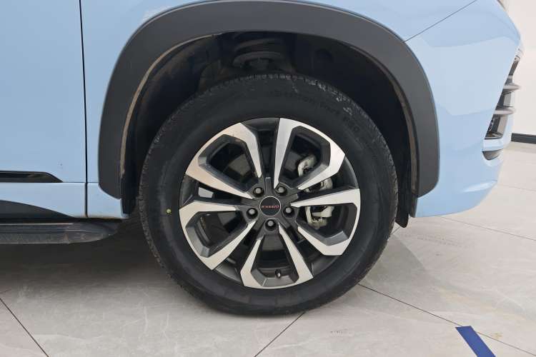 Used EXEED Zhuifeng C-DM 2022 1.5 TCI-DHT 105 km "Chengfeng Qi" Edition Left Front Wheel Hub