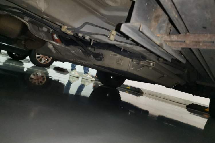 Used EXEED Zhuifeng C-DM 2022 1.5 TCI-DHT 105 km "Chengfeng Qi" Edition Chassis Front Left