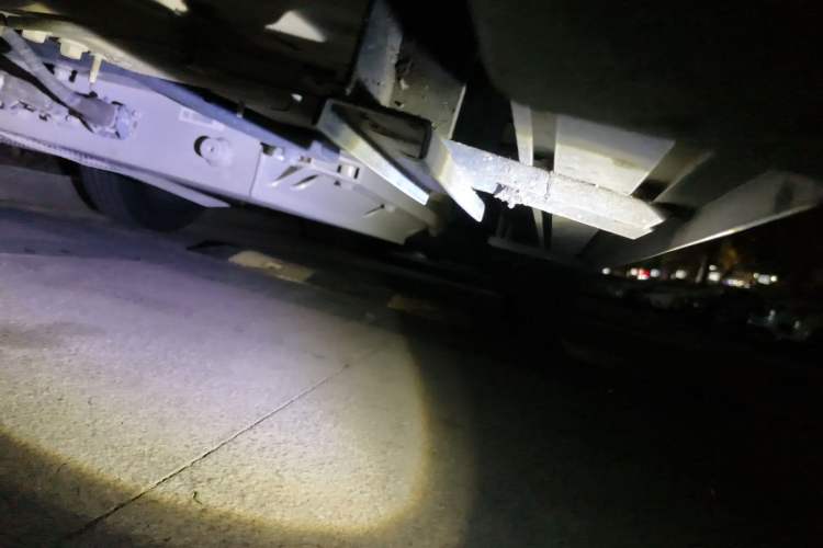 Used EXEED Zhuifeng C-DM 2022 1.5 TCI-DHT 105 km "Chengfeng Qi" Edition Chassis Front Left