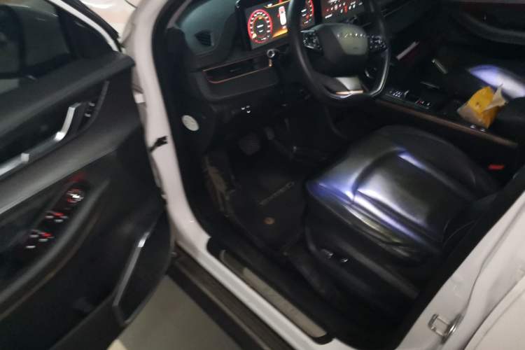 Used EXEED Zhuifeng C-DM 2022 1.5 TCI-DHT 105 km "Chengfeng Qi" Edition Driver Seat