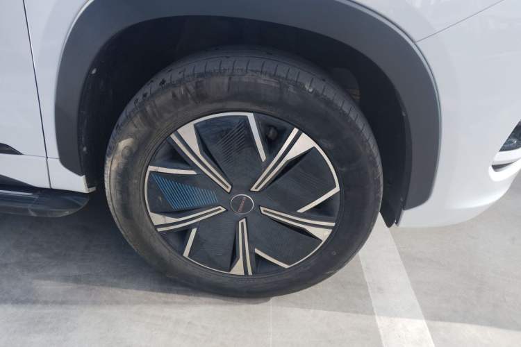 Used EXEED Zhuifeng C-DM 2023 1.5 TCI-DHT 80KM "Chengfengqi" Edition Right Front Wheel Hub