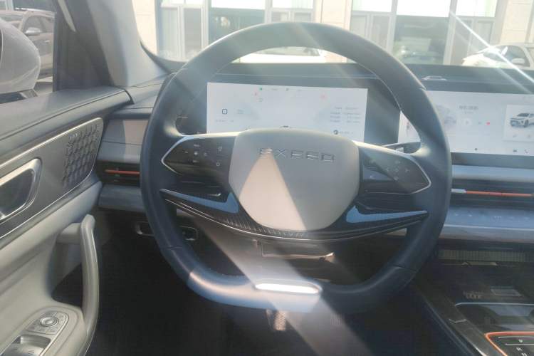 Used EXEED Zhuifeng C-DM 2023 1.5 TCI-DHT 80KM "Chengfengqi" Edition Steering Wheel