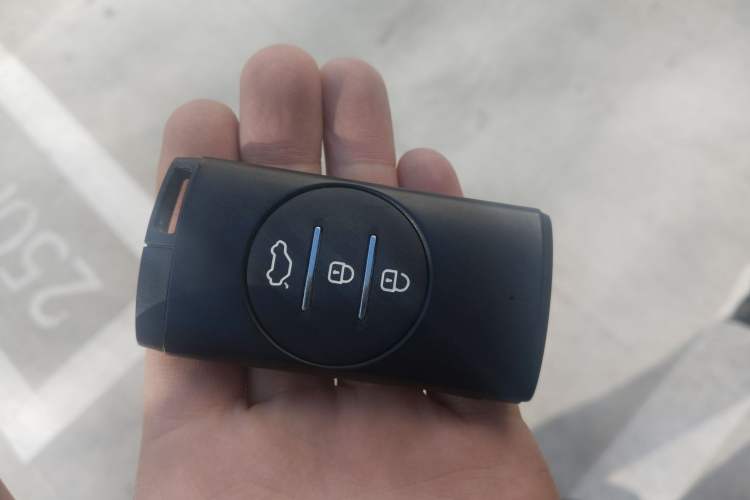 Used EXEED Zhuifeng C-DM 2023 1.5 TCI-DHT 80KM "Chengfengqi" Edition Vehicle Key