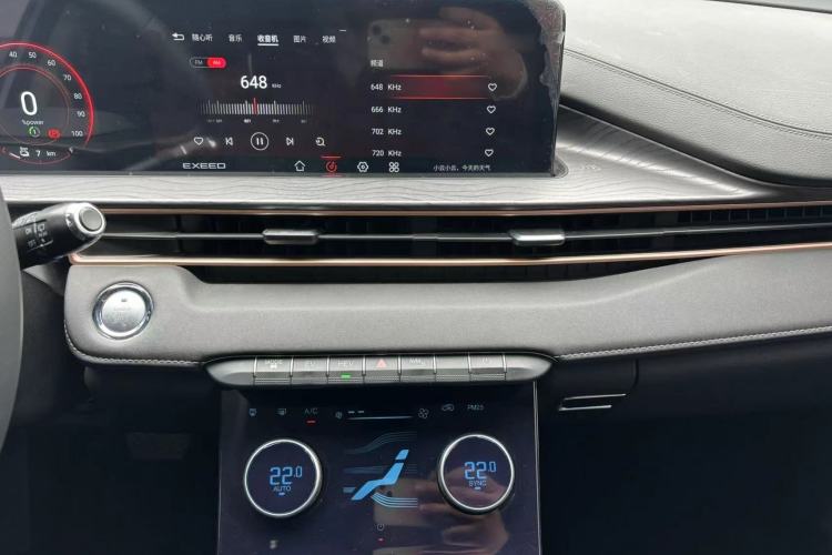 Used EXEED Zhuifeng C-DM 2022 1.5 TCI-DHT 105 km "Chengfeng Qi" Edition Audio And AC Panel