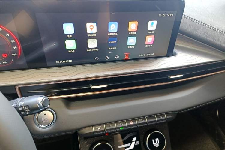 Used EXEED Zhuifeng C-DM 2022 1.5 TCI-DHT 105 km "Chengfeng Qi" Edition Audio And AC Panel